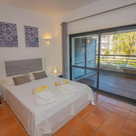 Appartement Corbo *